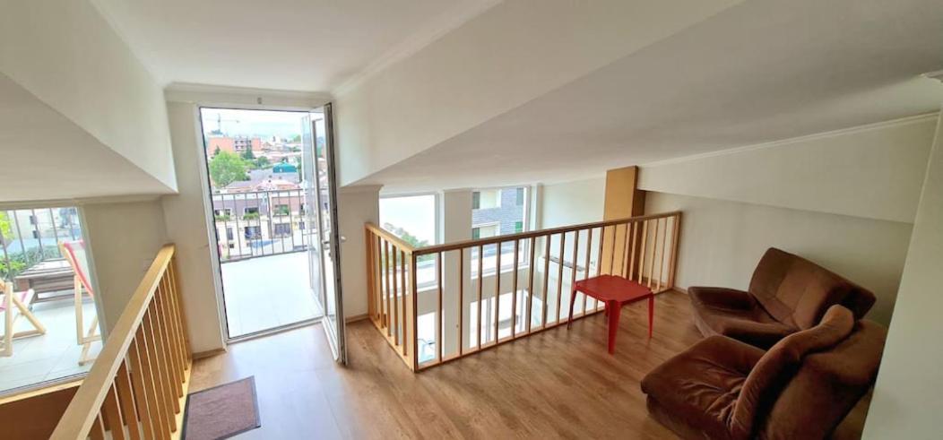 Duplex Apartment In The City Center Tbilisi Bagian luar foto