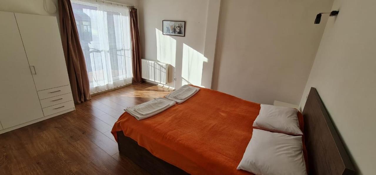 Duplex Apartment In The City Center Tbilisi Bagian luar foto